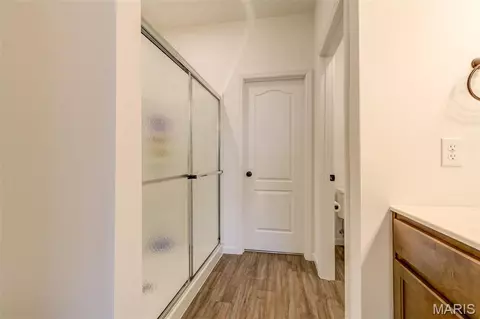 Entry Way - 327 Dalriada Blvd, O'fallon, MO 63368 photo 2 of 5