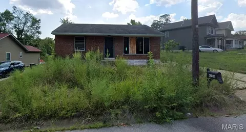 4236 Oakwood Ave, Saint Louis, MO 63121