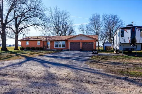 5731 W 408th Rd, Bertrand, MO 63823