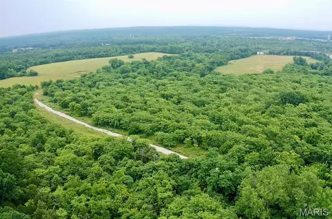 21 State Hwy E, Potosi, MO 63664