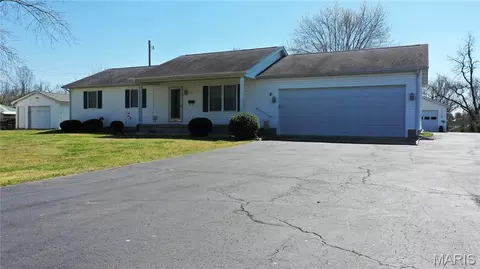 701 E Dent St, Salem, MO 65560