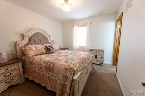 Bedroom - 701 E Dent St, Salem, MO 65560 photo 1 of 4