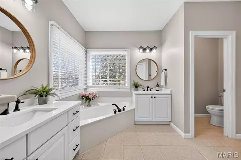 Bath - 112 Wake Forest Pl, O'fallon, MO 63368 photo 2 of 8