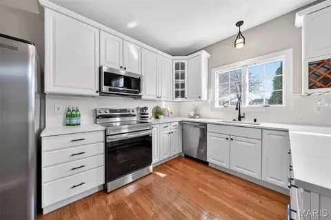 Kitchen - 112 Wake Forest Pl, O'fallon, MO 63368 photo 2 of 6