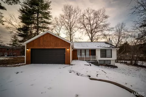 705 Old 63, Columbia, MO 65201