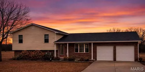 Exterior - 2003 Madison 208, Fredericktown, MO 63645 photo 10 of 11