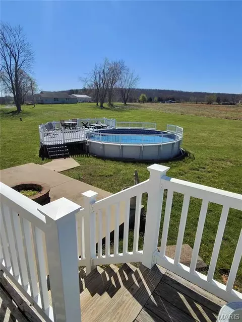 Exterior - 2003 Madison 208, Fredericktown, MO 63645 photo 8 of 11