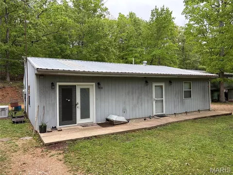 4412 N Virginia Mines Rd, Saint Clair, MO 63077