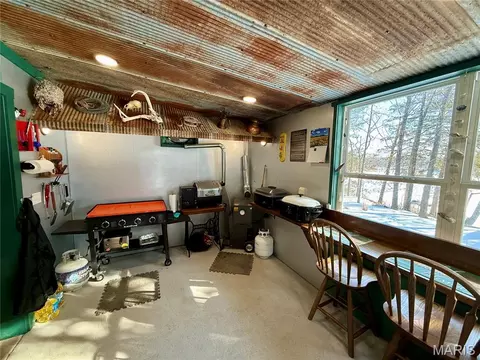 Kitchen - 14502 E State Hwy E, Cadet, MO 63630 photo 4 of 6