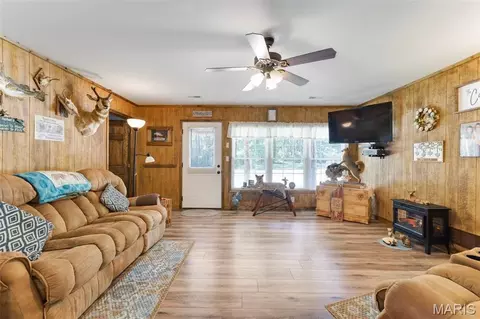 Living - 14502 E State Hwy E, Cadet, MO 63630 photo 1 of 3