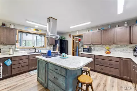 Kitchen - 14502 E State Hwy E, Cadet, MO 63630 photo 2 of 6