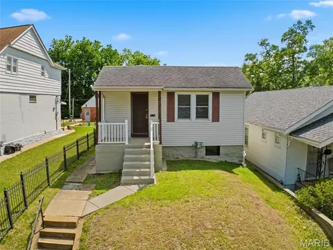 6540 Mccune Ave, Saint Louis, MO 63139