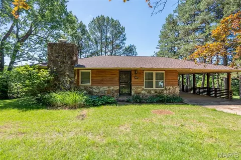 1004 Barton Rd, Doniphan, MO 63935