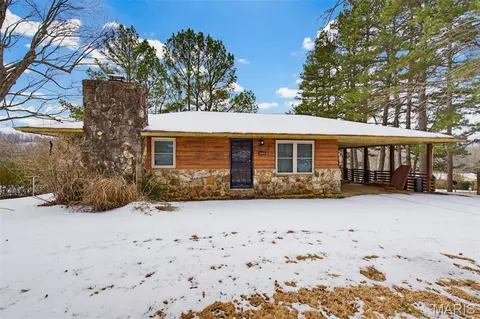 1004 Barton Rd, Doniphan, MO 63935
