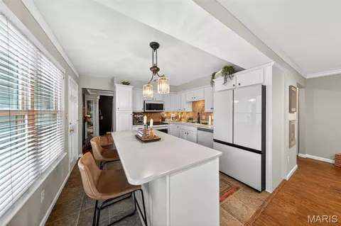 Kitchen - 693 Rustic Valley Dr, Ballwin, MO 63021 photo 1 of 4