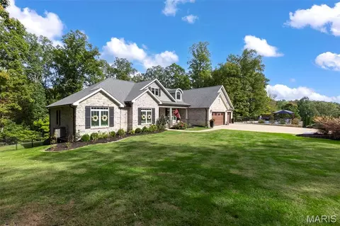 Exterior - 571 Hydepark Dr, Jackson, MO 63755 photo 15 of 23