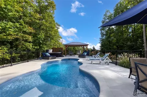 Exterior - 571 Hydepark Dr, Jackson, MO 63755 photo 18 of 23