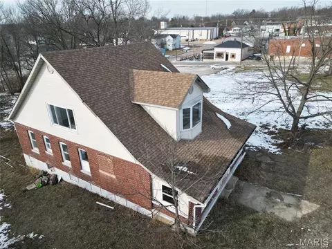 Exterior - 325 Iris Ct, Saint Clair, MO 63077 photo 8 of 10