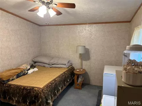 Bedroom - 13449 Highway J, Conway, MO 65632 photo 2 of 2