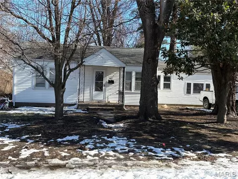 3807 White St, Cahokia, IL 62206