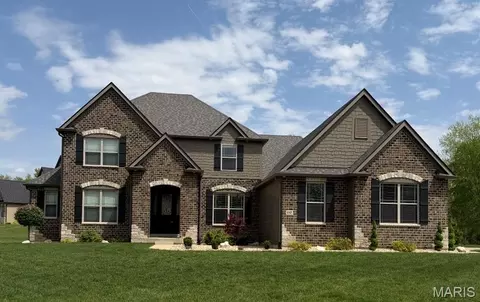 6107 Knights Table Ct, Saint Charles, MO 63304