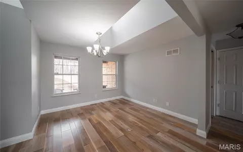 Entry Way - 622 Elk Run, Saint Clair, MO 63077 photo 3 of 5