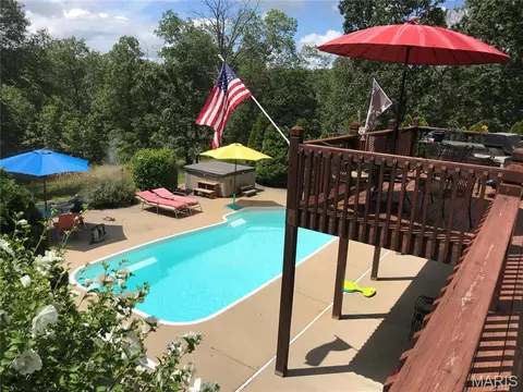 Exterior - 622 Elk Run, Saint Clair, MO 63077 photo 6 of 7