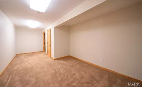 Bedroom - 622 Elk Run, Saint Clair, MO 63077 photo 9 of 9