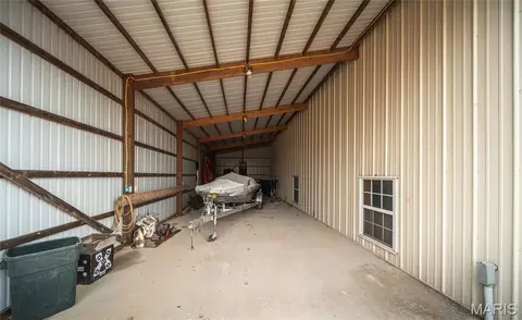 Entry Way - 622 Elk Run, Saint Clair, MO 63077 photo 1 of 5