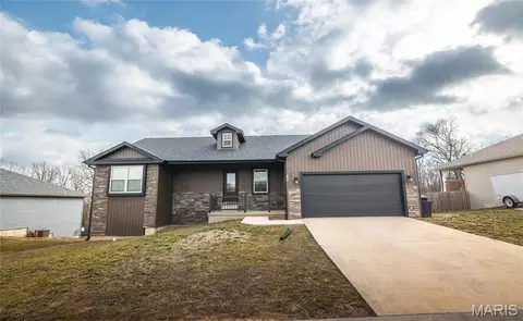 163 Mesa Dr, Waynesville, MO 65583