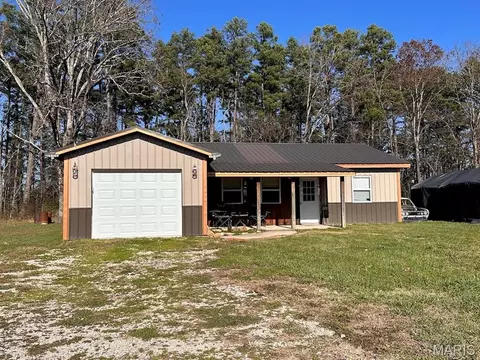 7922 Old Alton Rd, Winona, MO 65588