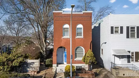 4317 Humphrey St, Saint Louis, MO 63116