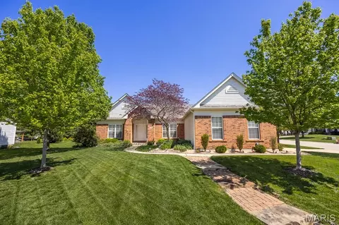 3449 Middlebury Way, Shiloh, IL 62221