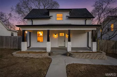 416 Russell Ave, Festus, MO 63028