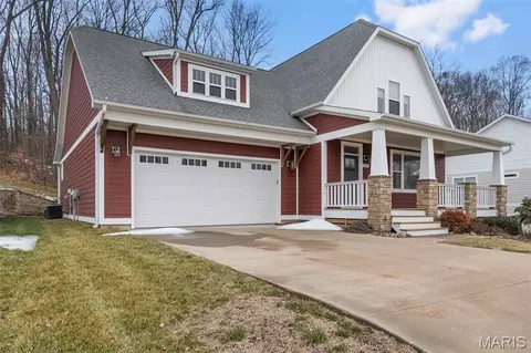 2335 Brister Hill Dr, Cape Girardeau, MO 63701