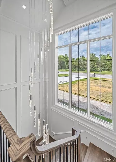 Entry Way - 604 Winchester Dr, Rolla, MO 65401 photo 9 of 13