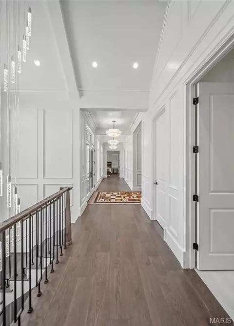Entry Way - 604 Winchester Dr, Rolla, MO 65401 photo 8 of 13