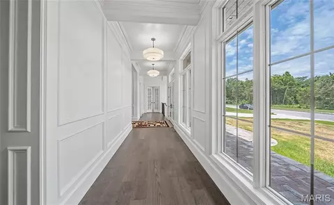 Entry Way - 604 Winchester Dr, Rolla, MO 65401 photo 2 of 13