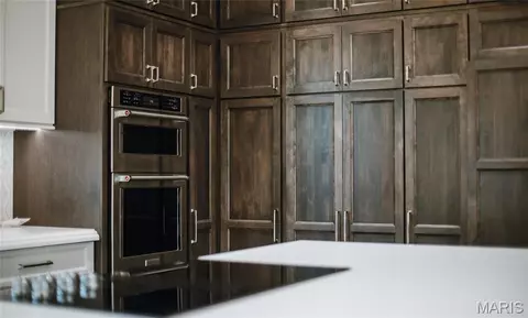 Kitchen - 604 Winchester Dr, Rolla, MO 65401 photo 7 of 7