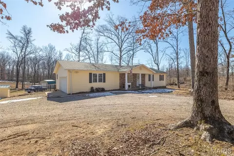 4964 County Road 534, Poplar Bluff, MO 63901