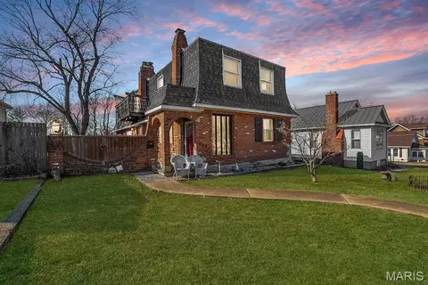 209 Virginia Ave, Crystal City, MO 63019