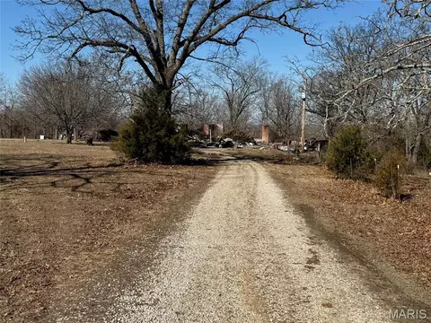 15580 E Highway 32, Boss, MO 65440 photo 5
