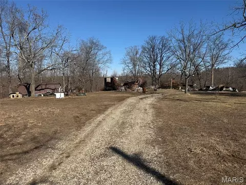 15580 E Highway 32, Boss, MO 65440 photo 2