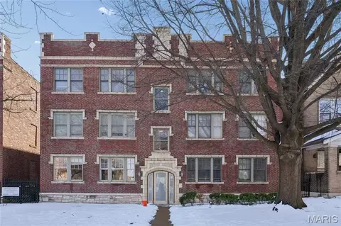 4228 Mcpherson Ave #213, Saint Louis, MO 63108