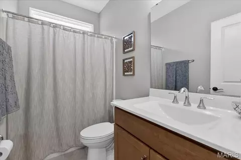 Bath - 5 Challenger Ct, O'fallon, MO 63366 photo 1 of 4