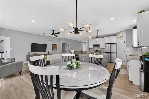 Dining - 5 Challenger Ct, O'fallon, MO 63366 photo 2 of 3