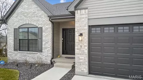 Exterior - 5 Challenger Ct, O'fallon, MO 63366 photo 5 of 10