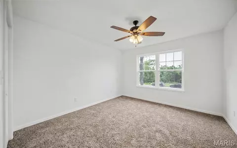 Bedroom - 622 Scottsvale Dr, Rolla, MO 65401 photo 2 of 2