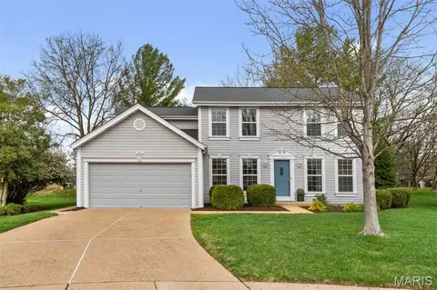 231 Maeve Ct, Ballwin, MO 63021