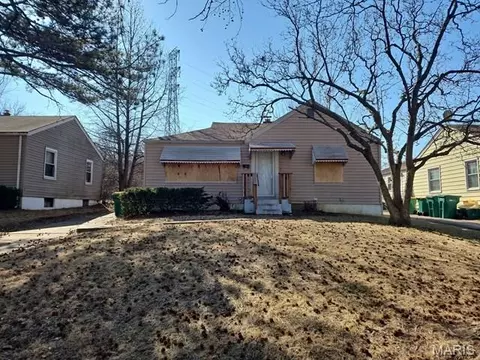 7752 Mallard Dr, Saint Louis, MO 63133